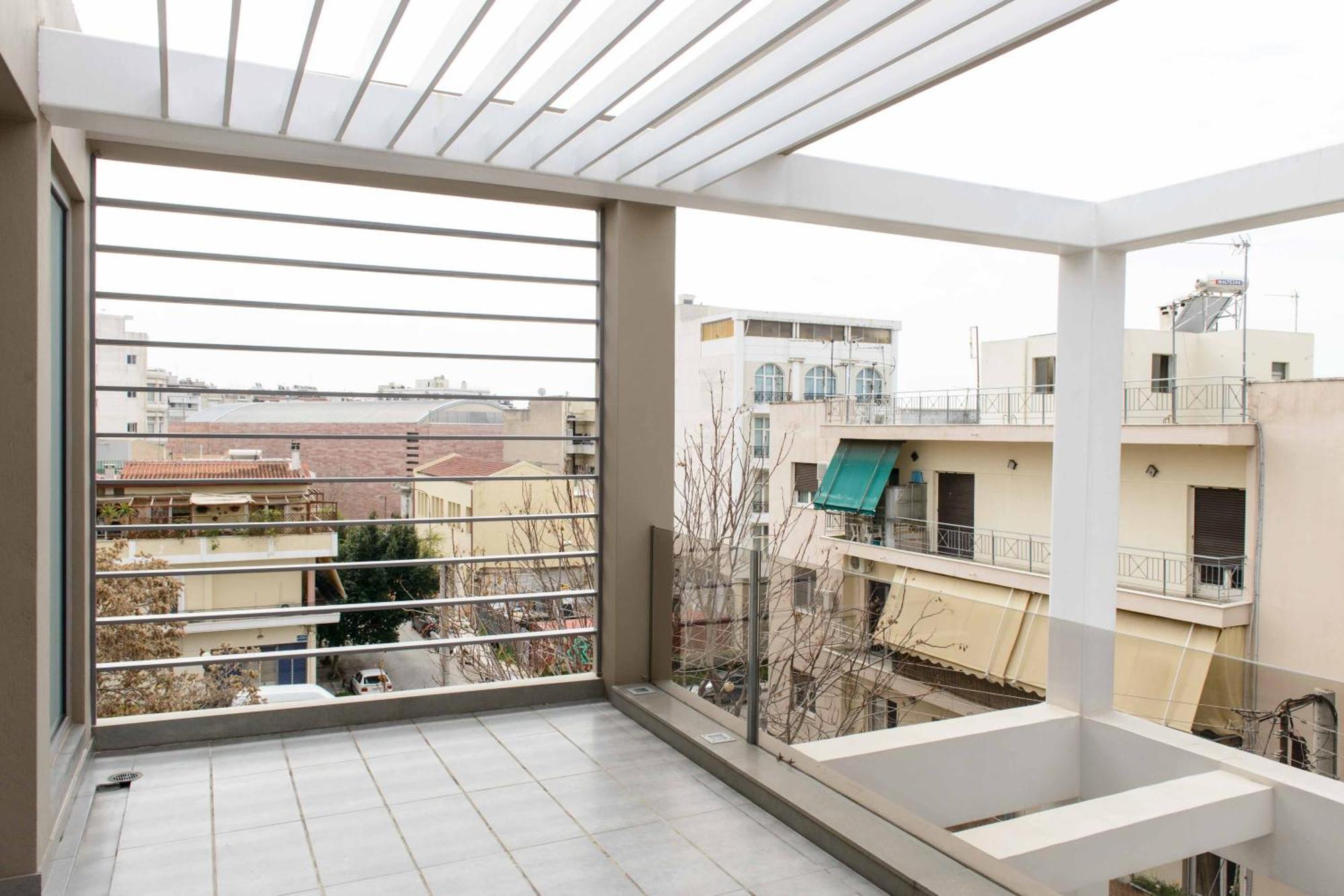 Bright Loft With Terrance - Next To Metro Kerameikos Atenas Exterior foto